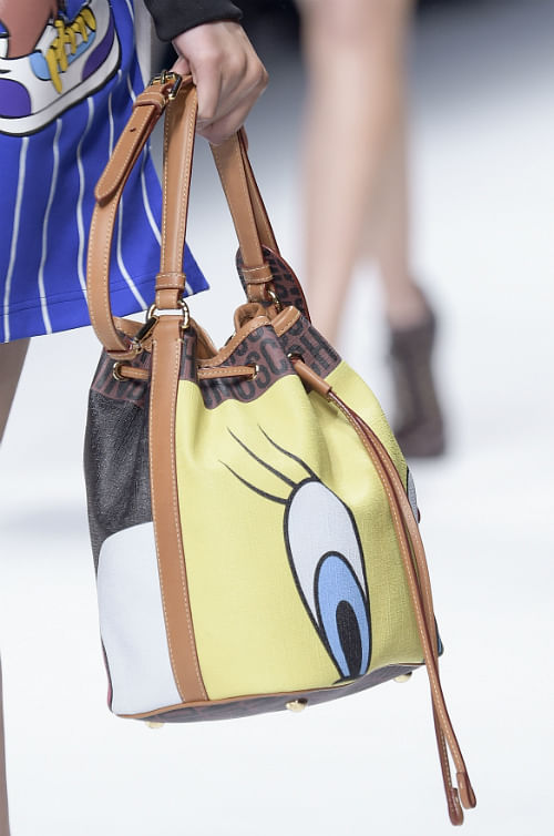 4 cute cartoon print shoes and bags every OL (office lady) will love